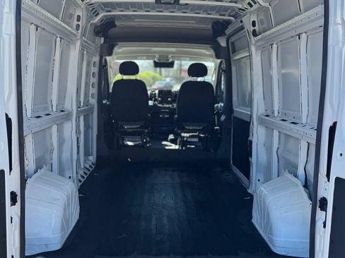 Used 2025 RAM ProMaster 2500 image 11