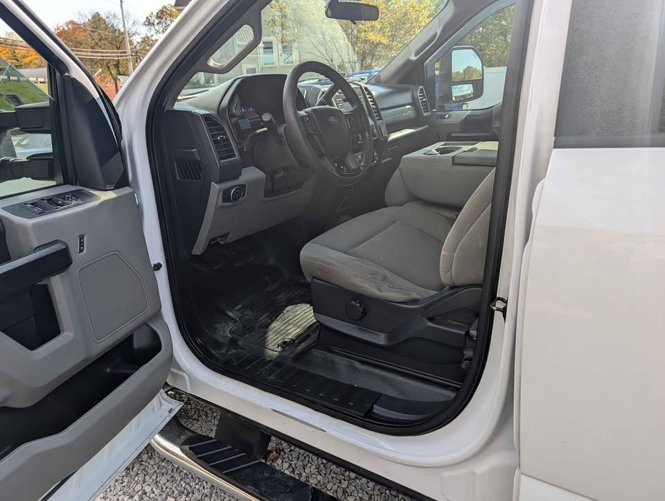 Used 2020 Ford F350 4x4 Crew Cab Super Duty image 7