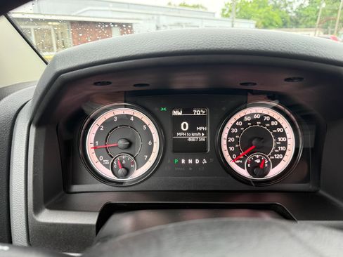 Used 2018 RAM 1500 2WD Regular Cab ST image 9