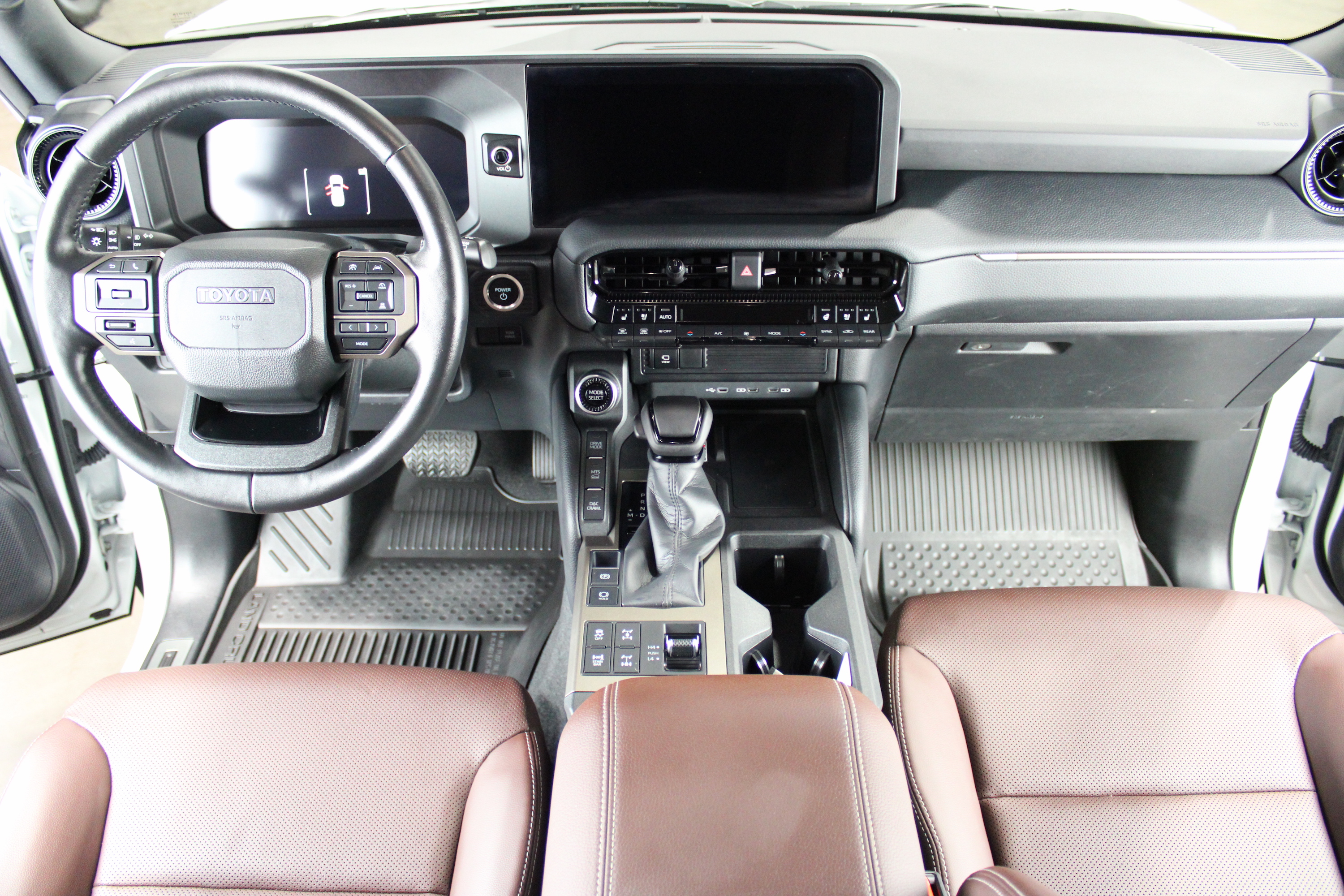 Used 2026 Toyota Land Cruiser UNAVAIL AWD/4WD image 5
