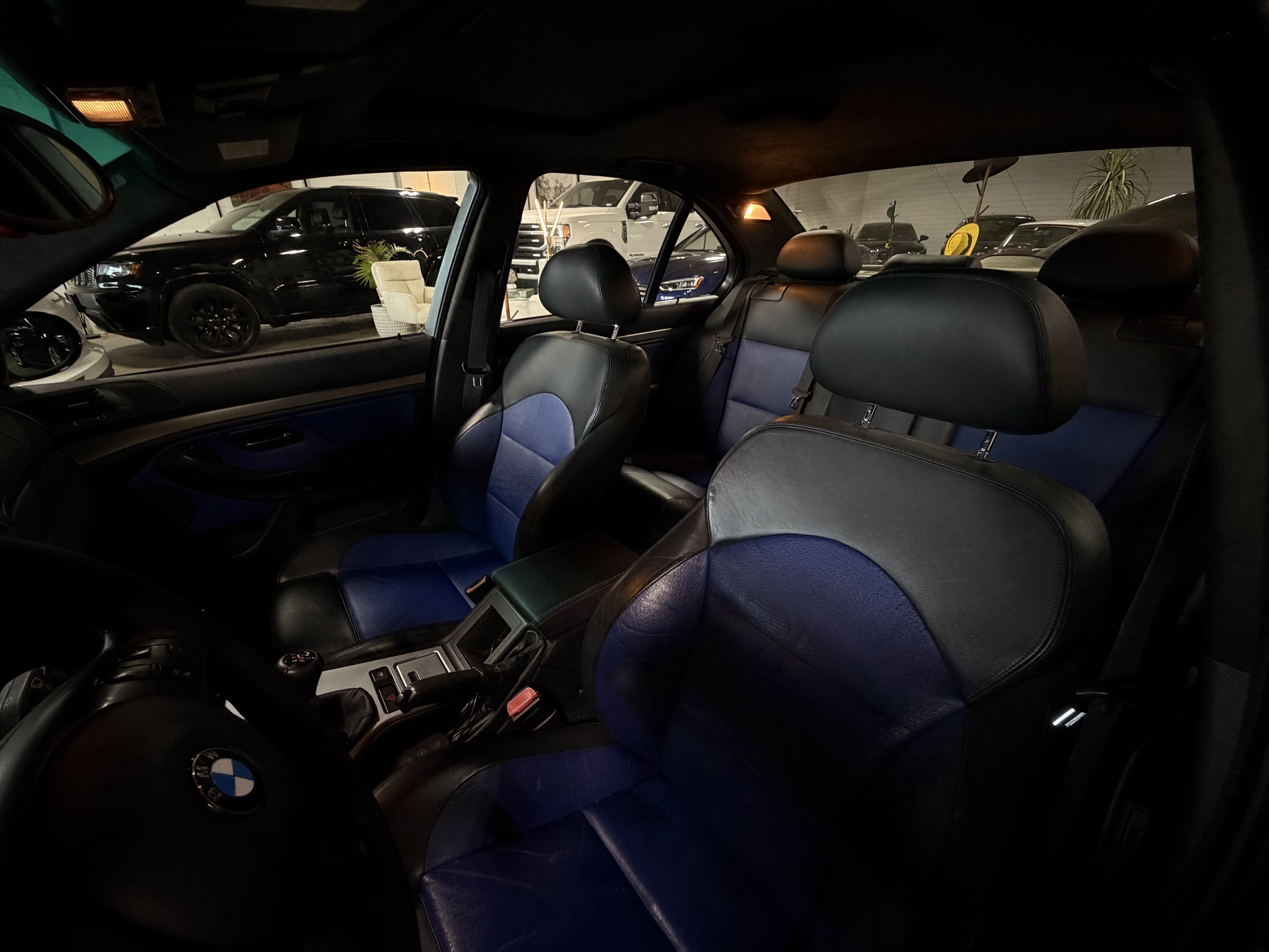 Used 2003 BMW M5 RWD image 23