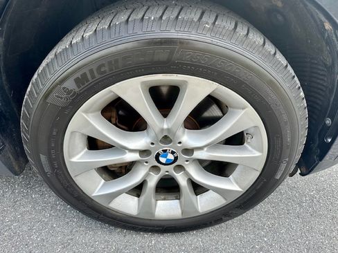 Used 2015 BMW X5 xDrive50i AWD/4WD image 44