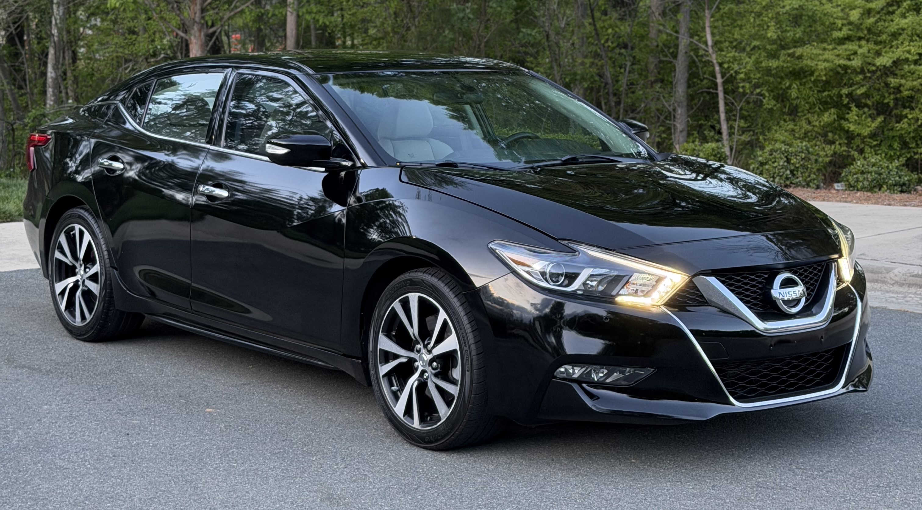 Used 2018 Nissan Maxima 3.5 SV FWD image 9
