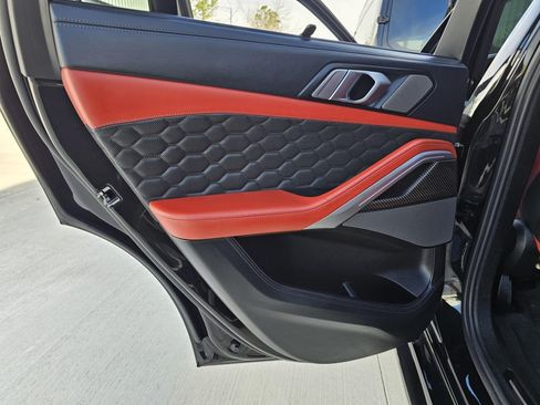 Used 2022 BMW X6 M Competition AWD/4WD image 16
