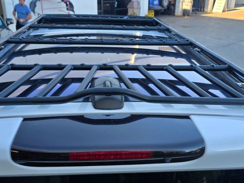 Used 2015 Land Rover LR4 HSE LUX image 57