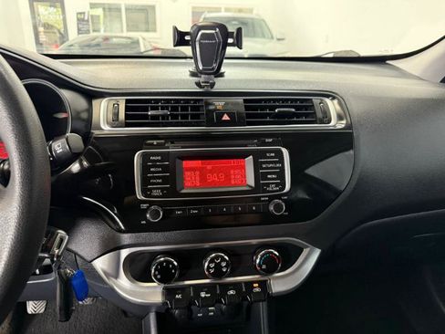 Used 2016 Kia Rio LX image 14