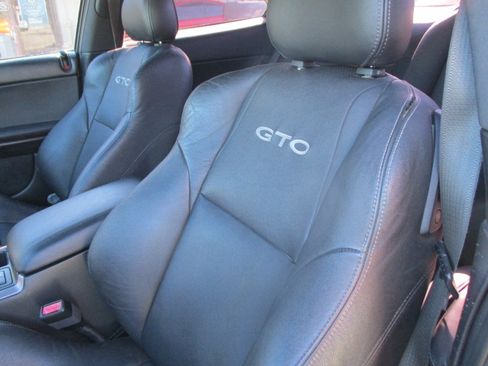 Used 2006 Pontiac GTO image 18