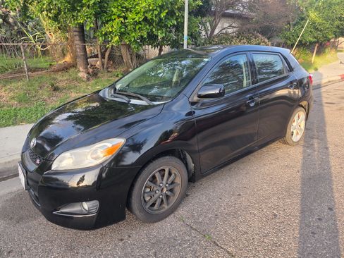 Used 2010 Toyota Matrix S image 5