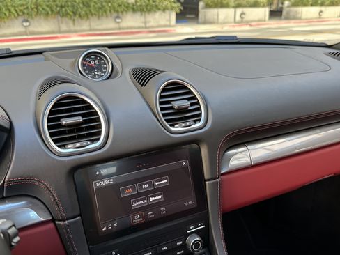 Used 2024 Porsche 718 Cayman GTS image 56