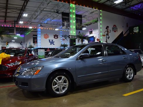 Used 2007 Honda Accord EX Sedan image 11