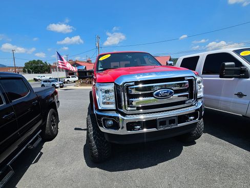 Used 2011 Ford F250 4x4 Crew Cab Super Duty image 1