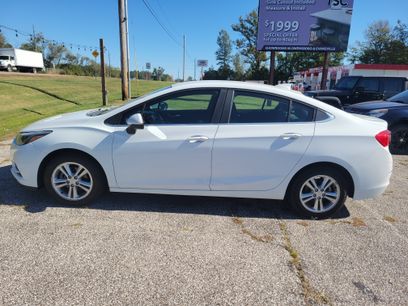 Used 2017 Chevrolet Cruze LT