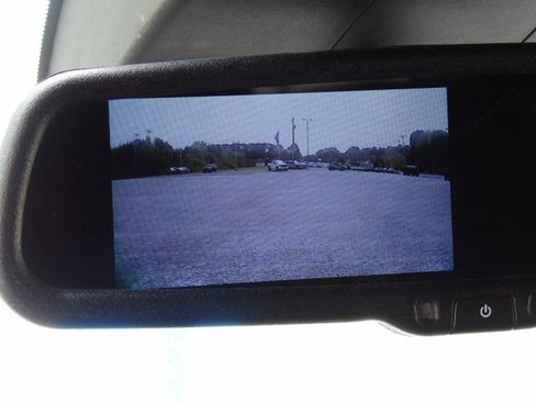 Used 2024 Chevrolet Silverado 2500 LT image 7