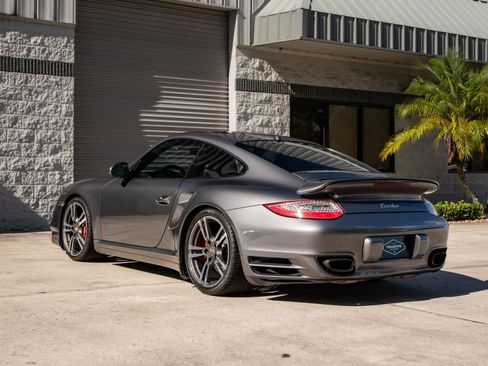 Used 2010 Porsche 911 Turbo image 7