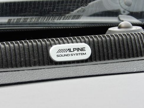 Used 2017 RAM 1500 Laramie image 15