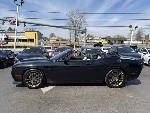 Used 2023 Dodge Challenger SRT Hellcat Jailbreak image 8