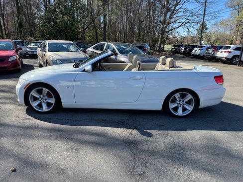 Used 2009 BMW 335i image 2