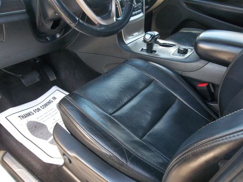 Used 2015 Jeep Grand Cherokee Limited image 5