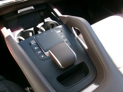 Used 2023 Mercedes-Benz GLE 350 image 12