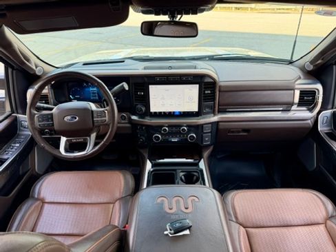 Used 2023 Ford F350 King Ranch AWD/4WD image 14