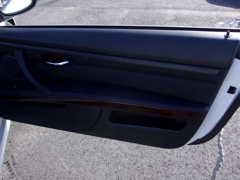 Used 2013 BMW 328i image 28