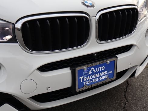 Used 2018 BMW X6 xDrive35i w/ M-Sport Package image 11
