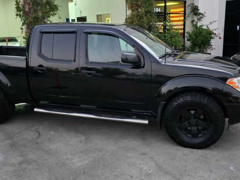 Used 2012 Nissan Frontier SV image 53