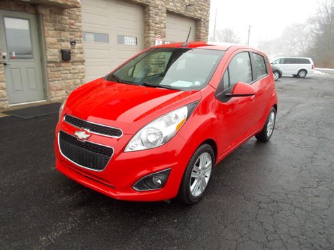 Used 2014 Chevrolet Spark LT image 1