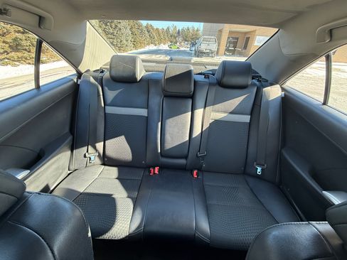 Used 2013 Toyota Camry SE image 11