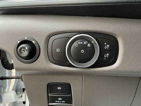 Used 2024 Ford Transit 250 image 15