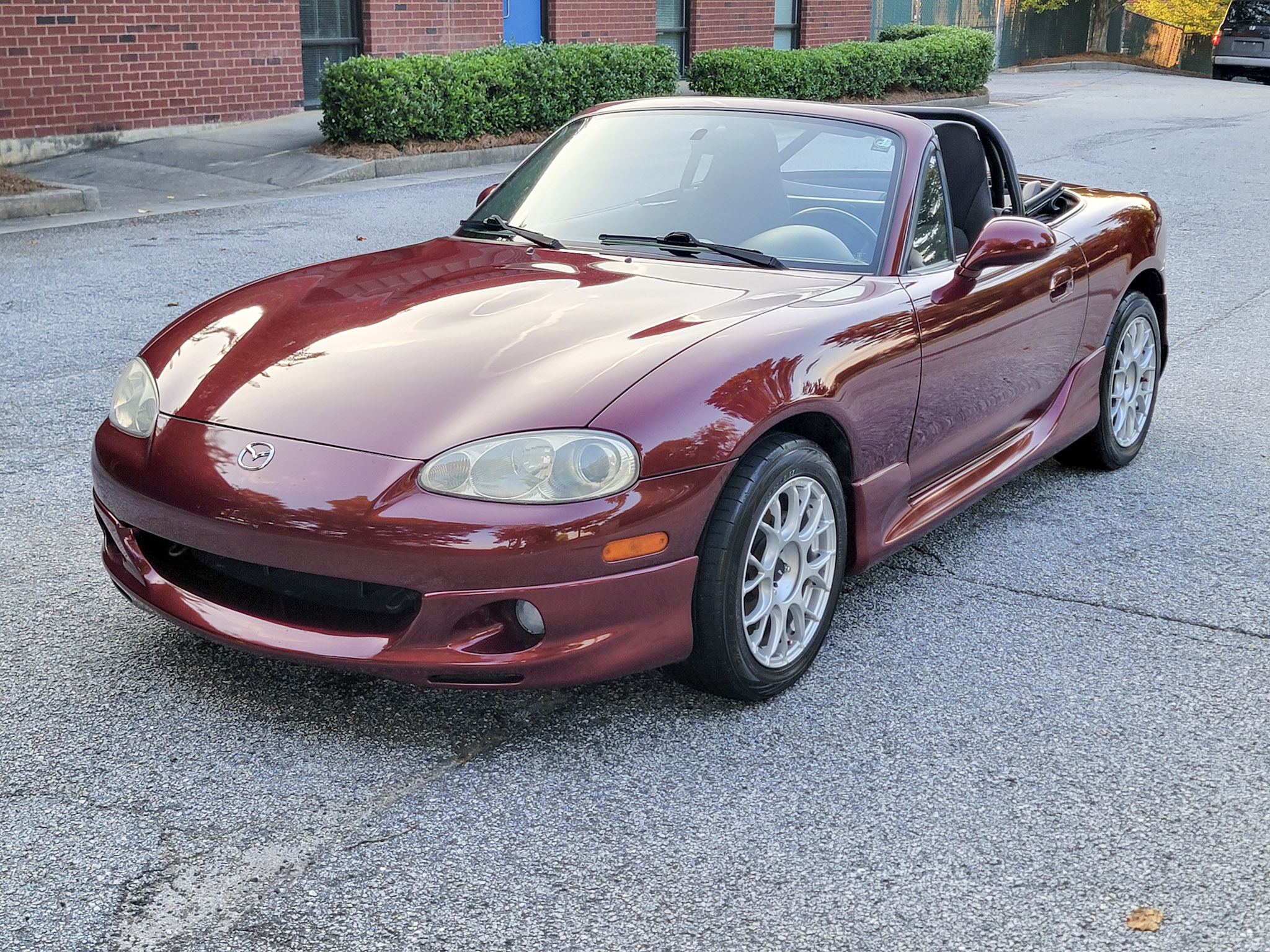 Used 2003 MAZDA MX-5 Miata UNAVAIL RWD image 3