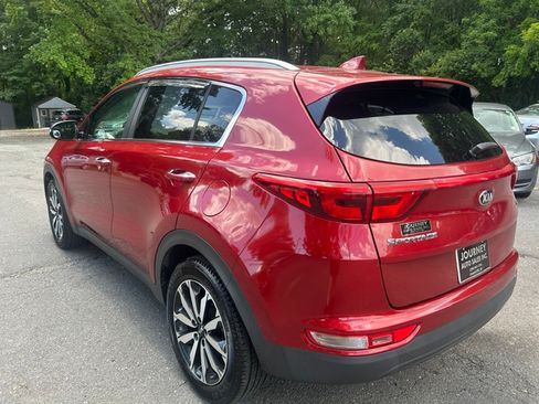 Used 2019 Kia Sportage FWD EX image 3