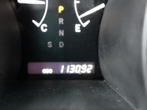 Used 2011 Toyota Highlander Limited image 25