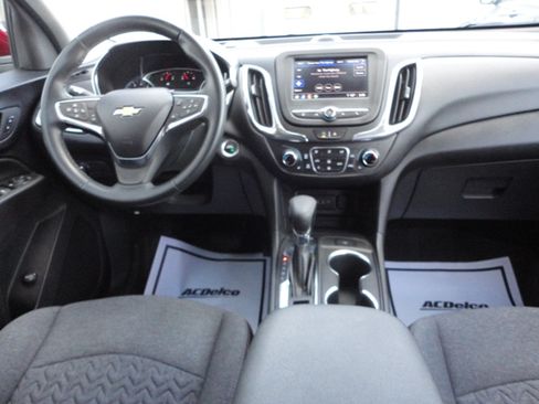 Used 2024 Chevrolet Equinox LT image 24
