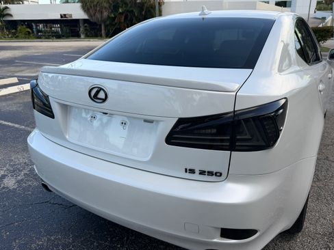 Used 2011 Lexus IS 250 F Sport RWD image 32