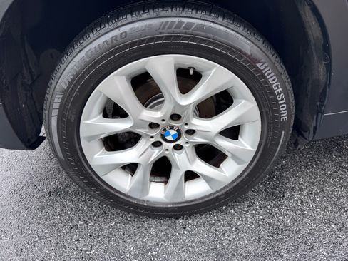 Used 2013 BMW X5 xDrive35i image 12