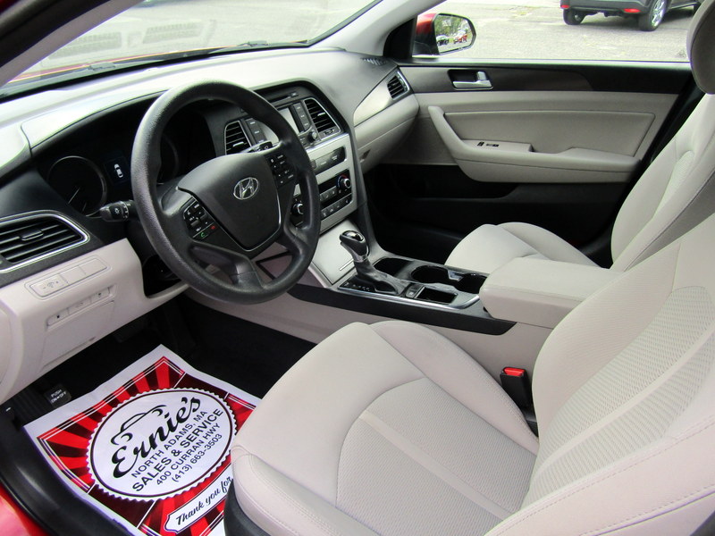 Used 2015 Hyundai Sonata Sport FWD image 17