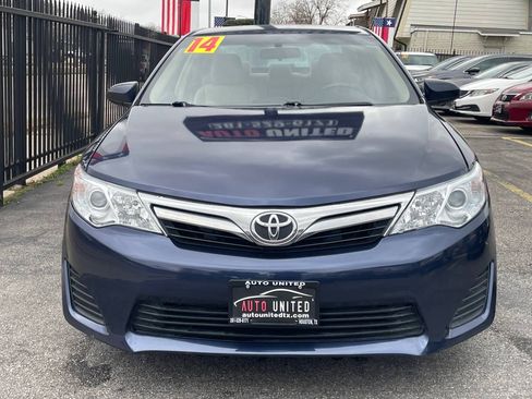 Used 2014 Toyota Camry LE image 8