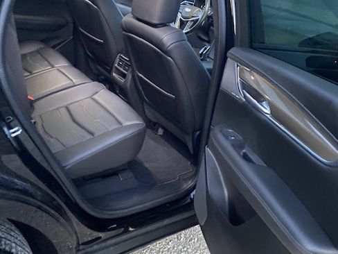 Used 2023 Cadillac XT5 Sport image 20