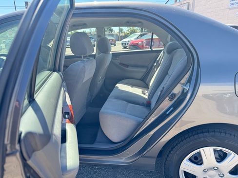 Used 2005 Toyota Corolla CE image 20