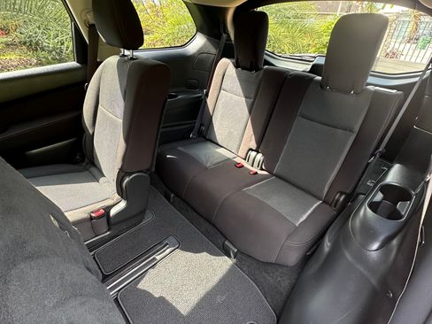 Used 2017 Nissan Pathfinder 4WD image 6
