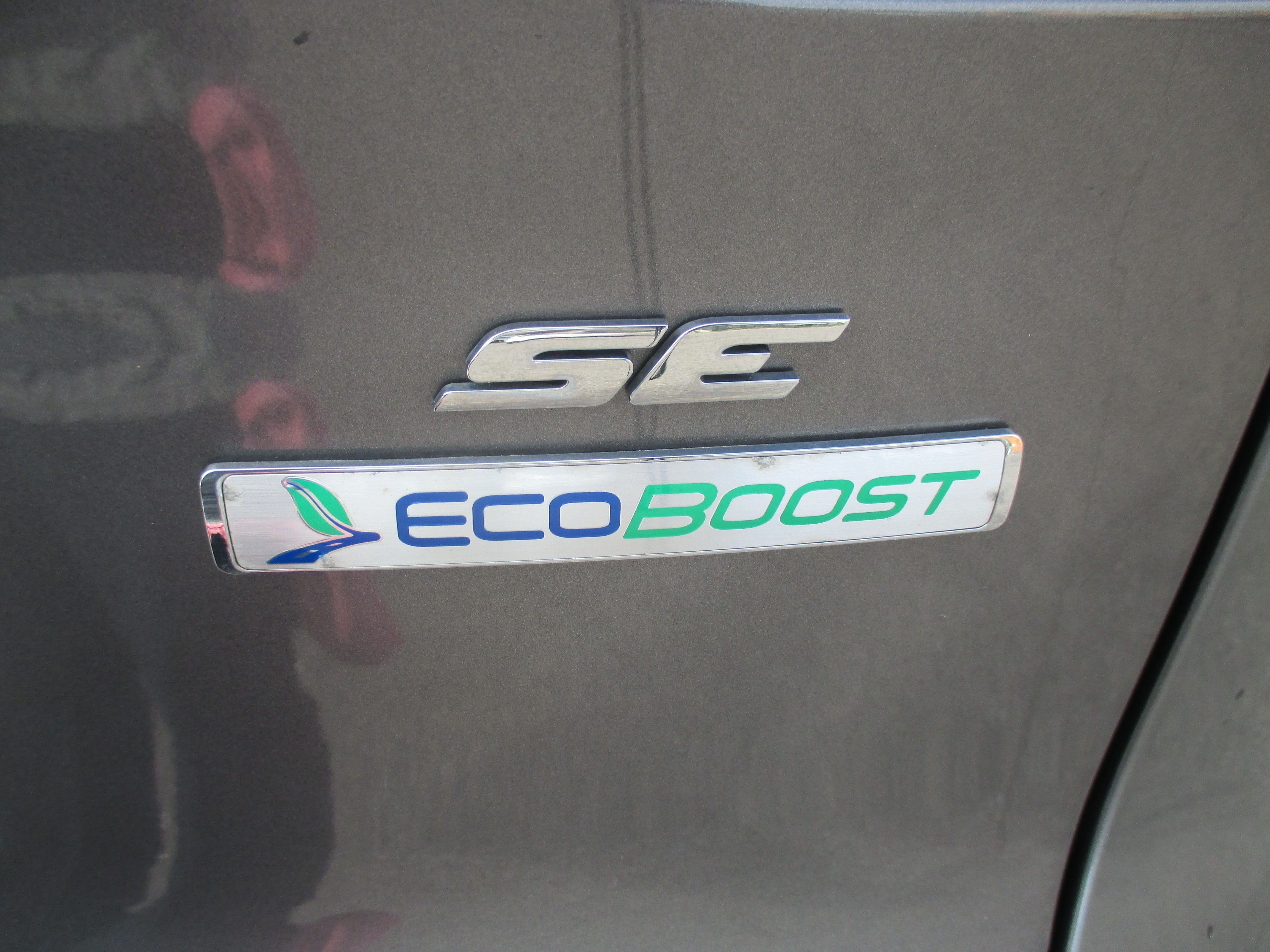 Used 2013 Ford Escape SE Sport Utility 4D FWD image 9