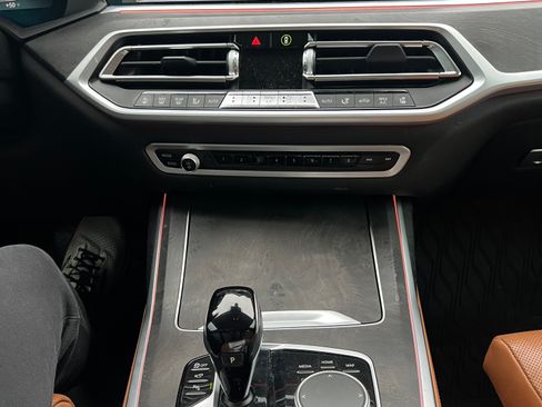 Used 2022 BMW X7 xDrive40i image 4