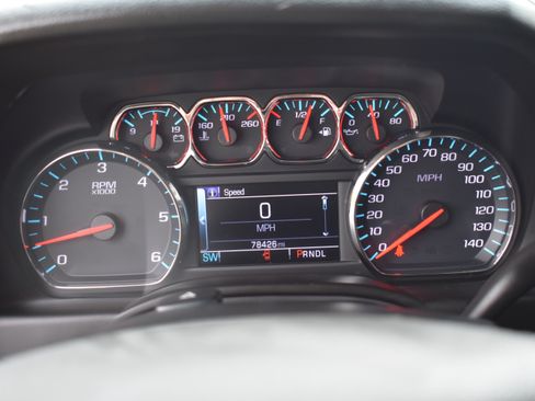 Used 2019 Chevrolet Tahoe 4WD image 2