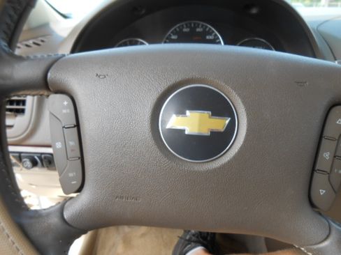 Used 2006 Chevrolet Malibu LT V6 FWD image 14