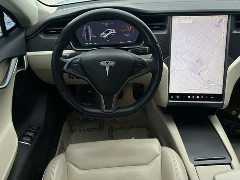 Used 2018 Tesla Model S 75D image 10