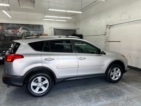 Used 2014 Toyota RAV4 XLE image 7