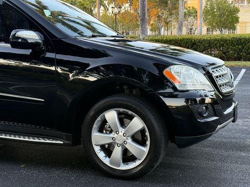 Used 2010 Mercedes-Benz ML 350 image 52