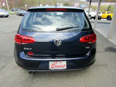 Used 2017 Volkswagen Golf FWD image 3