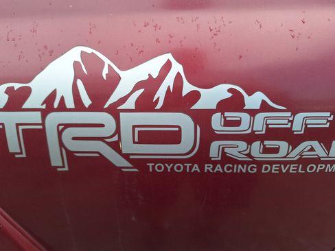 Used 2005 Toyota Tacoma TRD Off-Road image 3